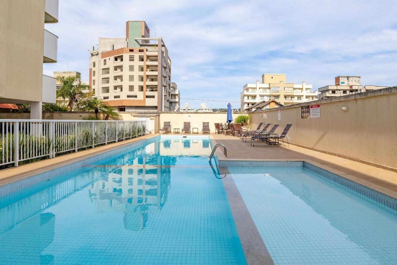 Confortavel Apartamento Em Condominio Com Piscina Bombinhas Zewnętrze zdjęcie